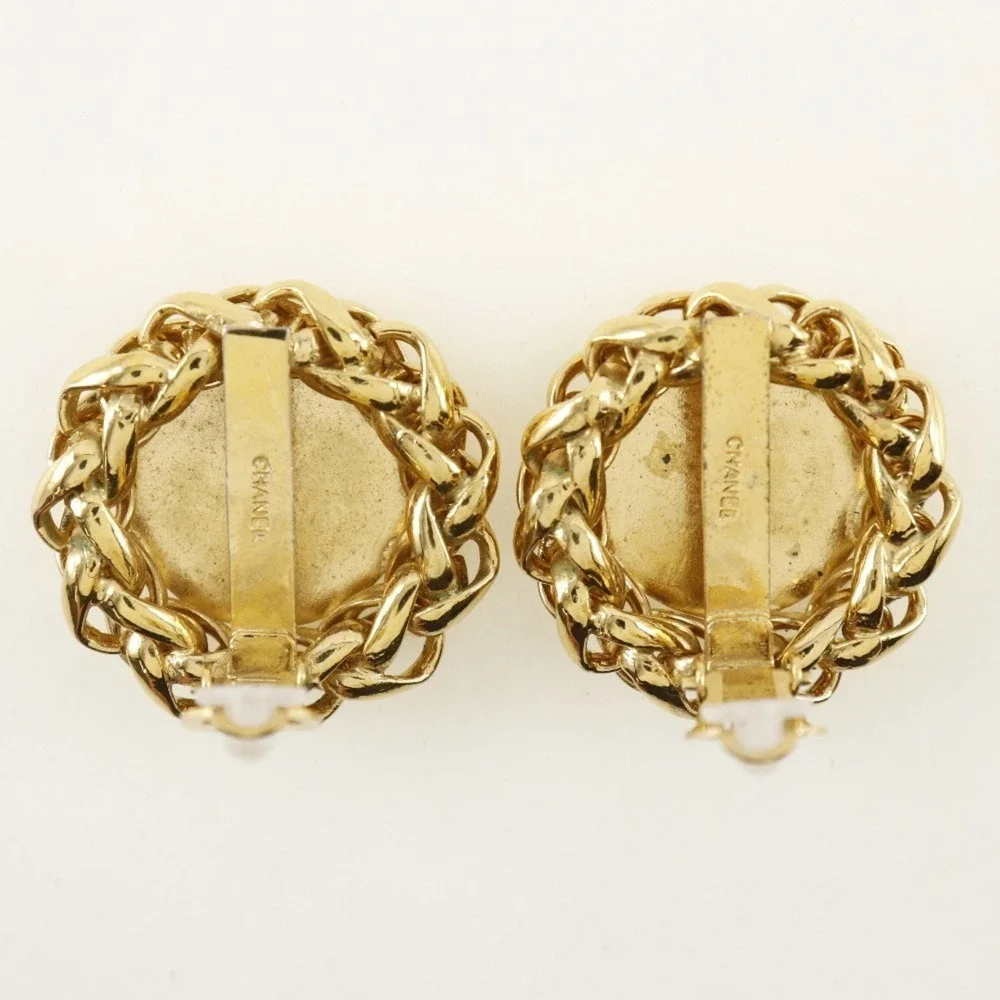 CHANEL Authentic Gold Earrings - Picture 4 of 9